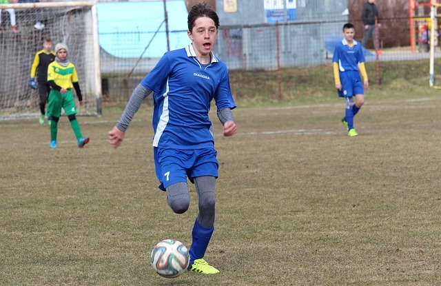 埃梅里战术复盘，塞维利亚欧联逆转利物浦